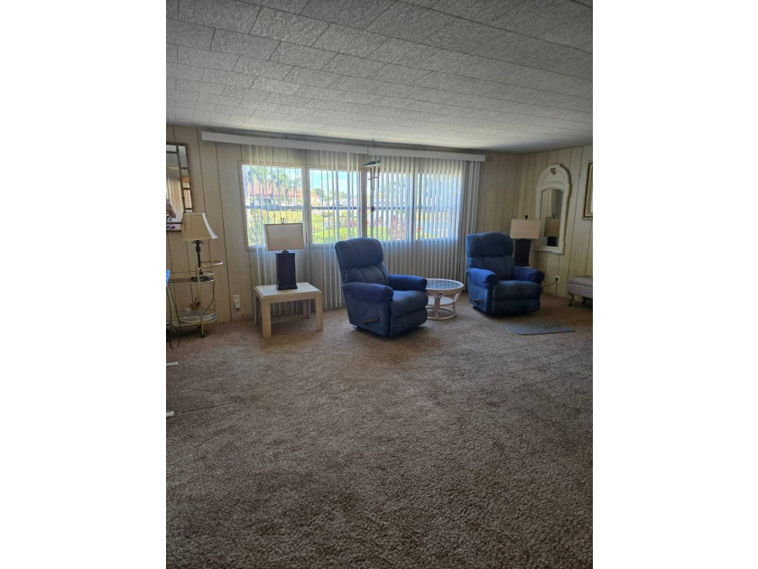 Motivated Seller! Awaiting you is an opportunity to own a - photo 12