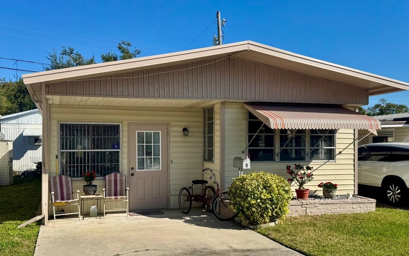 A charming mobile home is now for sale in the unique 55+ - photo 2
