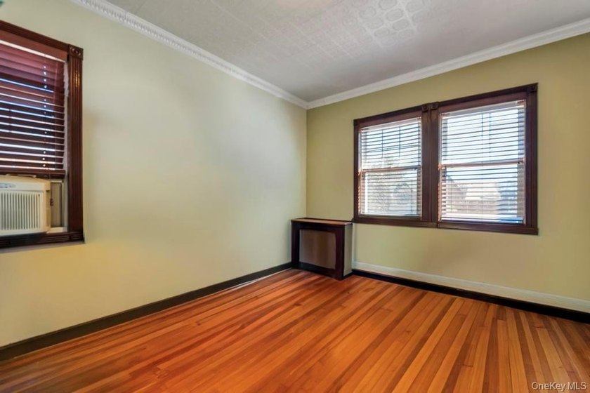 Welcome to 84-20 Charlecote Ridge, a beautifully maintained - photo 19