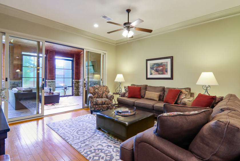 Luxury Townhome on Lake Keowee SOLD - photo 10