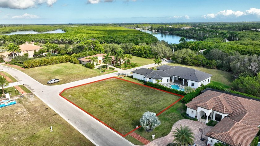 WHERE LIFESTYLE, LOCATION, AND OPPORTUNITY MEET!
Nestled along - photo 22