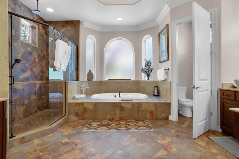 Beautiful Mediterranean home located in the sought after - photo 19
