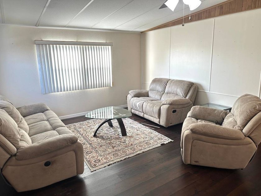 PRICED TO SELL AND FULL OF POTENTIAL!!! THIS 2-BEDROOM - photo 20