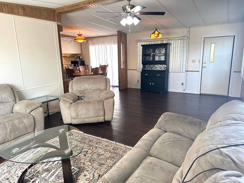 PRICED TO SELL AND FULL OF POTENTIAL!!! THIS 2-BEDROOM - photo 24