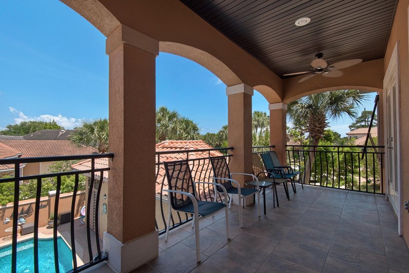 Beautiful Mediterranean home located in the sought after - photo 30