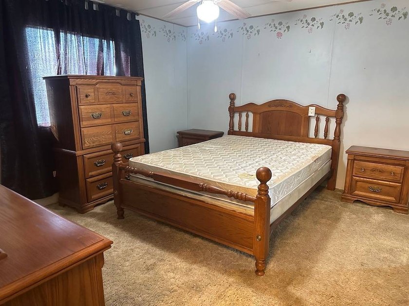 PRICED TO SELL AND FULL OF POTENTIAL!!! THIS 2-BEDROOM - photo 30