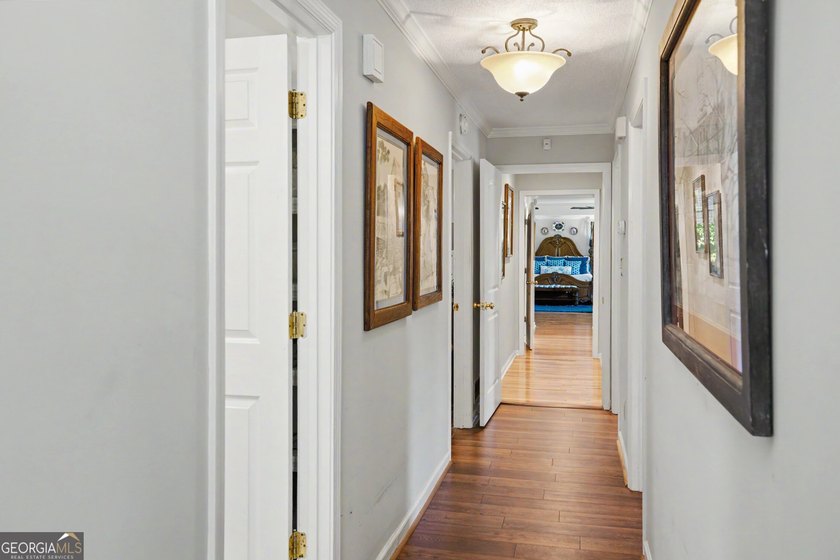 I am excited to feature this exceptional 4-bedroom, 3-bathroom - photo 37
