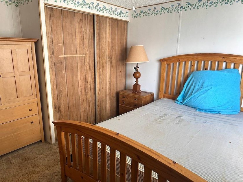 PRICED TO SELL AND FULL OF POTENTIAL!!! THIS 2-BEDROOM - photo 37