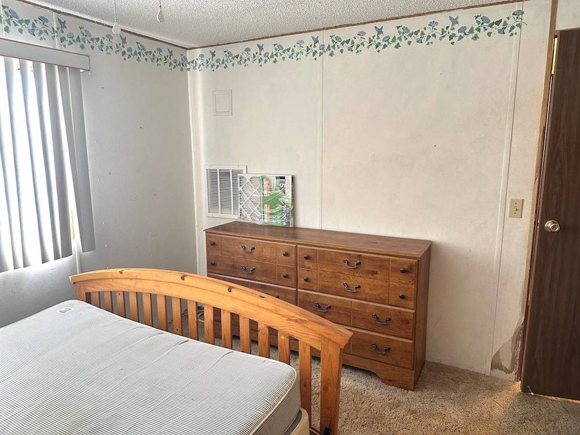 PRICED TO SELL AND FULL OF POTENTIAL!!! THIS 2-BEDROOM - photo 39