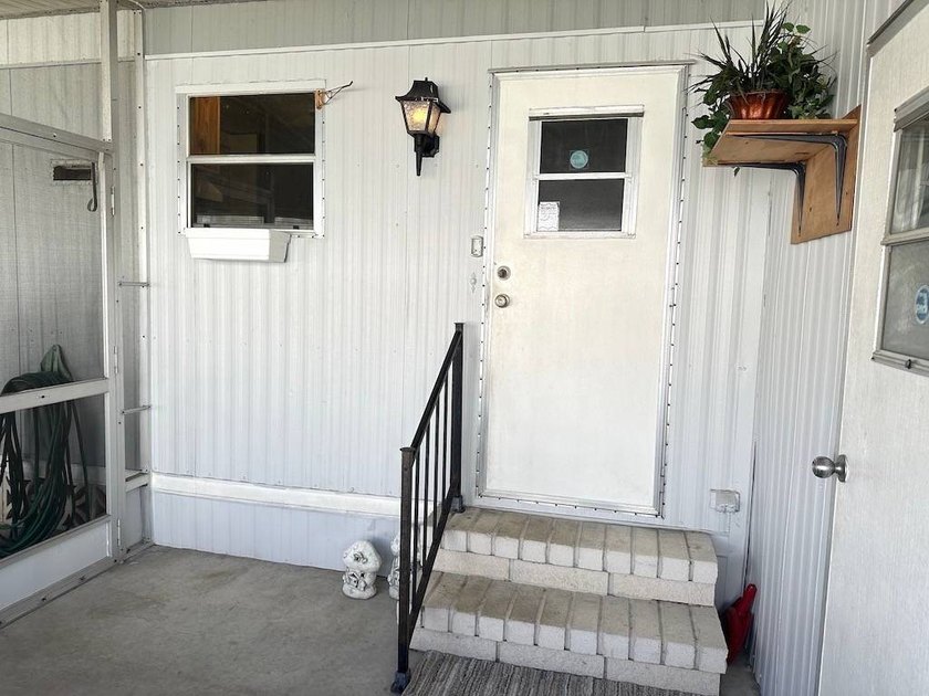 PRICED TO SELL AND FULL OF POTENTIAL!!! THIS 2-BEDROOM - photo 44