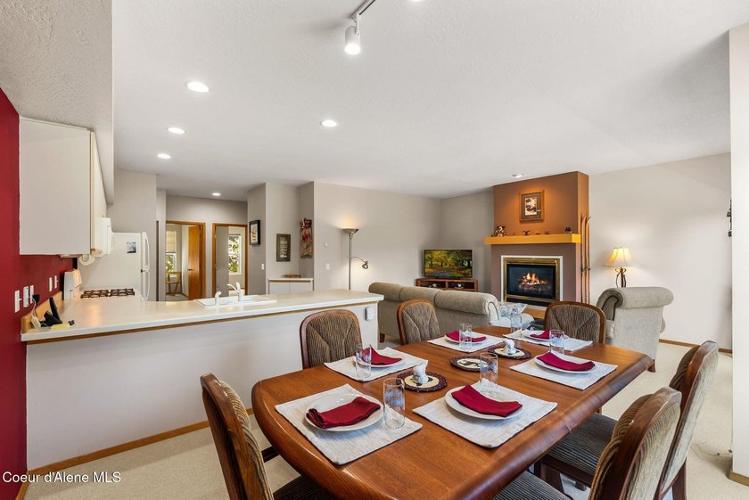 Experience peace and adventure at Cornice Condos on Schweitzer - photo 12