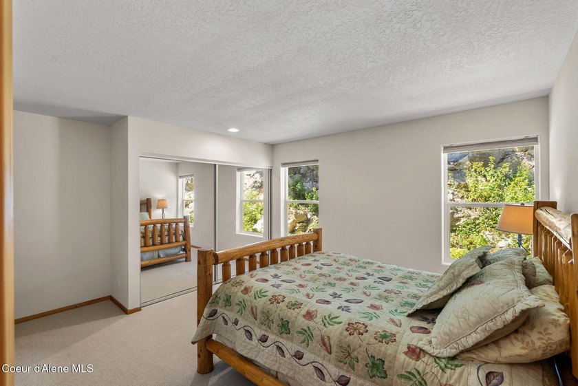 Experience peace and adventure at Cornice Condos on Schweitzer - photo 17