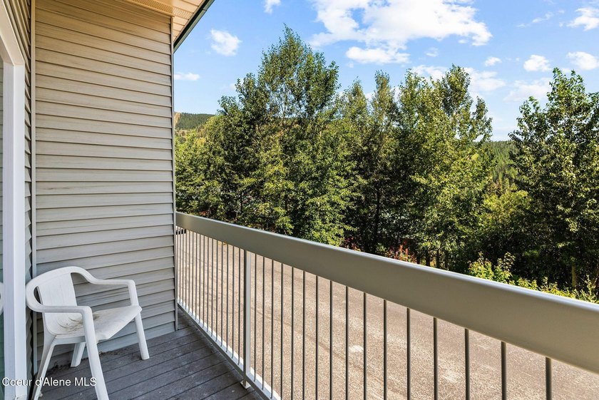 Experience peace and adventure at Cornice Condos on Schweitzer - photo 21