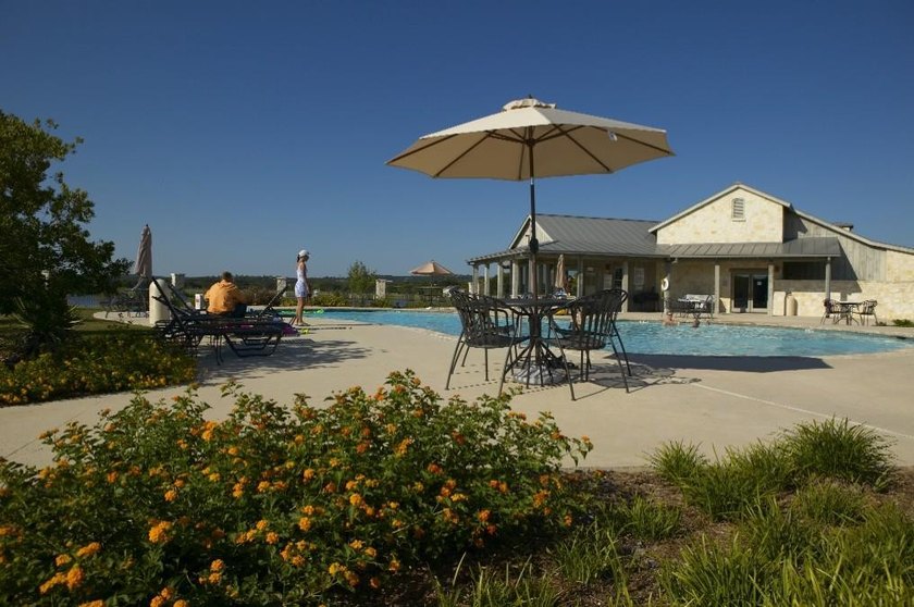 This thoughtfully designed home combines comfort, quality - photo 6