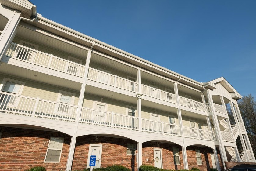 Perfect privacy with this top floor unit. No one will be above - photo 3