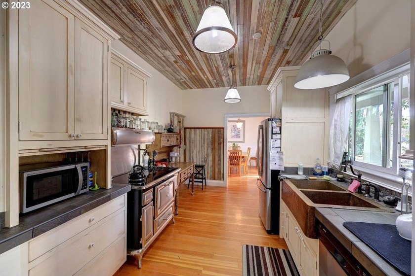 Quiet Slice of Heaven just outside Manzanita for half the price! - photo 27
