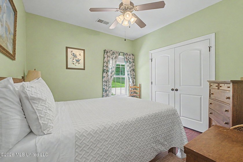 SECLUDED COUNTRY RETREAT ON 2 ACRES IN BYHALIA! Welcome to 186 - photo 22