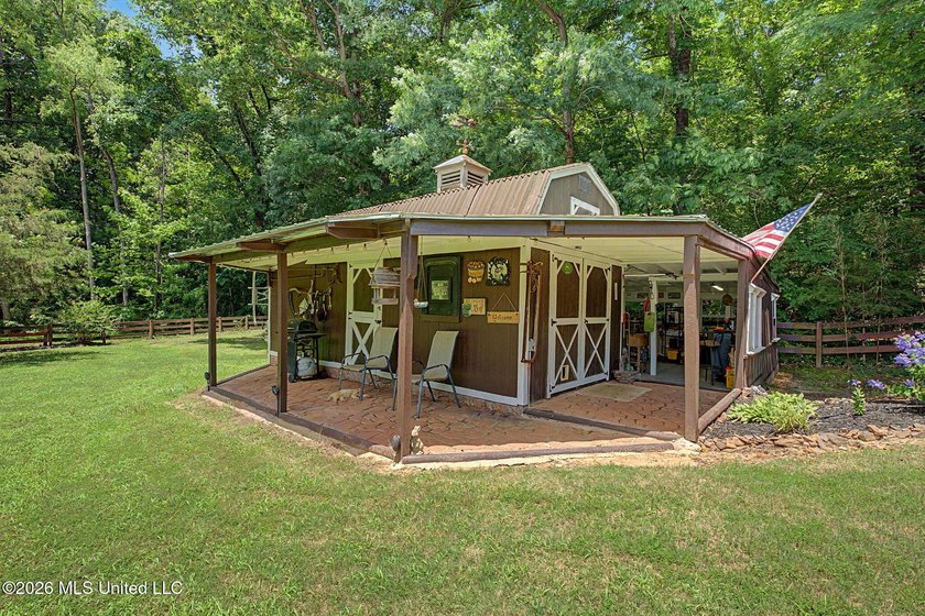 SECLUDED COUNTRY RETREAT ON 2 ACRES IN BYHALIA! Welcome to 186 - photo 25