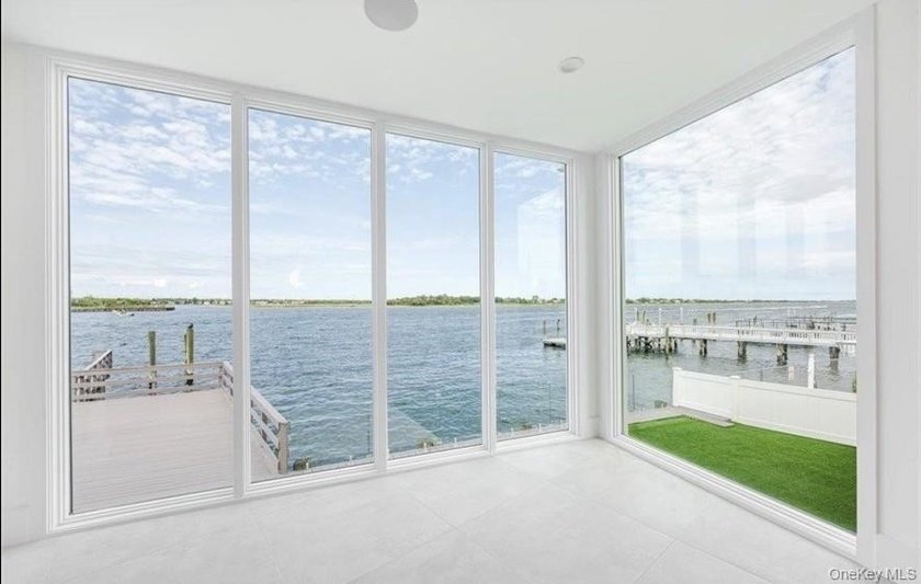 Bayfront New Construction | 7 Beds | Private Dock | Pool | - photo 3