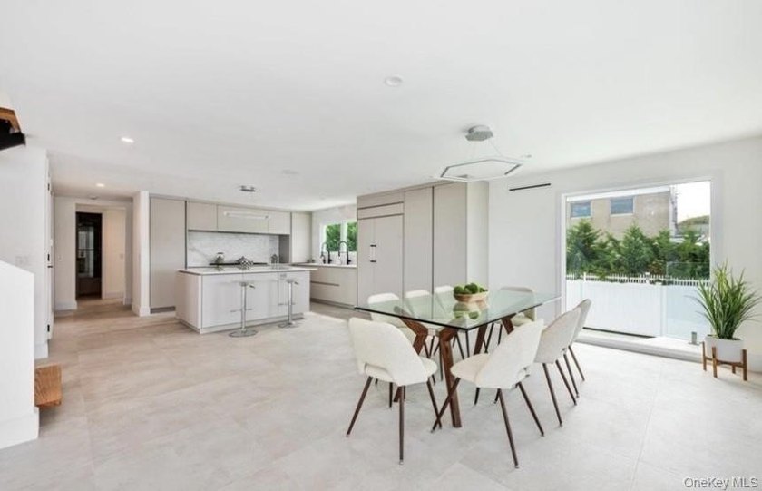 Bayfront New Construction | 7 Beds | Private Dock | Pool | - photo 5
