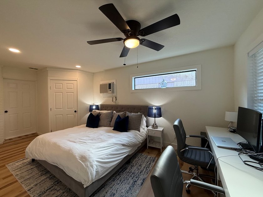 Cute as a Button! UPDATED &amp; REMODELED, move in ready, no city - photo 9