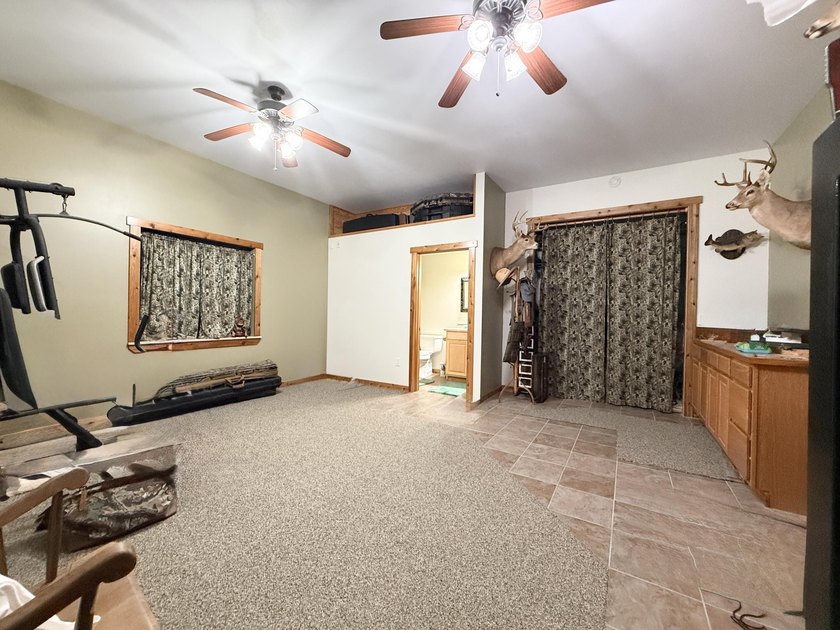 WOW! Custom Raised Ranch!? OVERSIZED 2,600 plus CBS Gararge! OH - photo 14