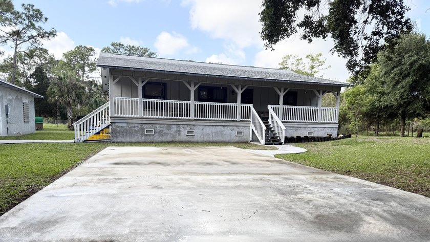 WOW! Custom Raised Ranch!? OVERSIZED 2,600 plus CBS Gararge! OH - photo 16