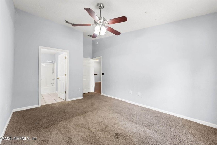 Welcome Home to Manotak Oaks! This second floor 2 bedroom, 2 - photo 18