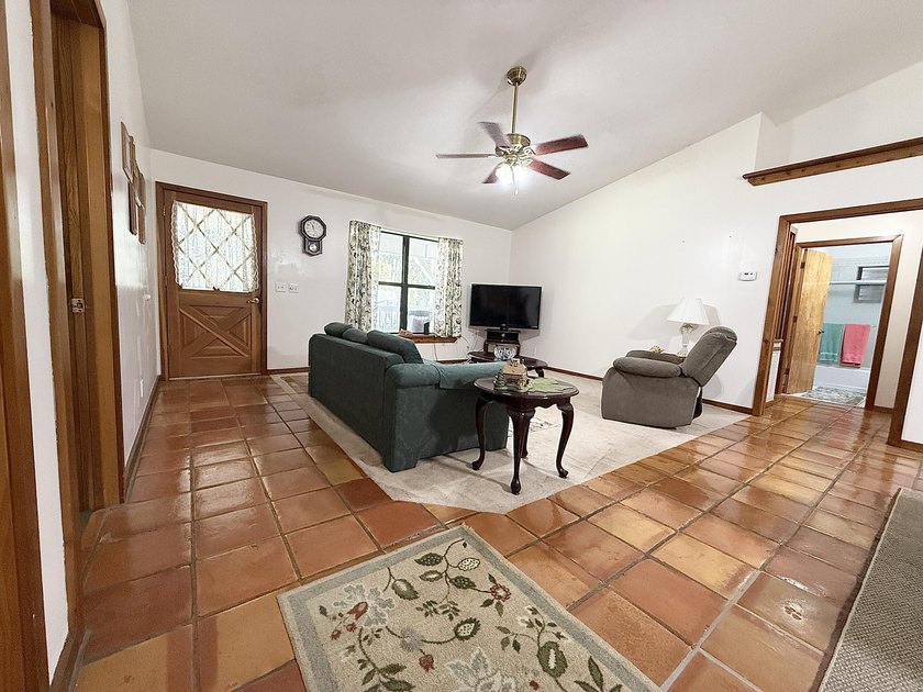 WOW! Custom Raised Ranch!? OVERSIZED 2,600 plus CBS Gararge! OH - photo 20