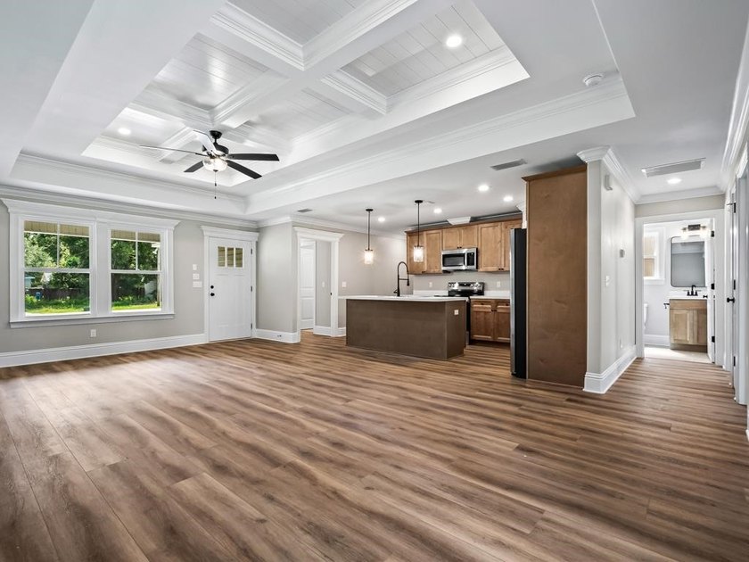 $5,000 from the builder to use toward closing costs, rate - photo 31
