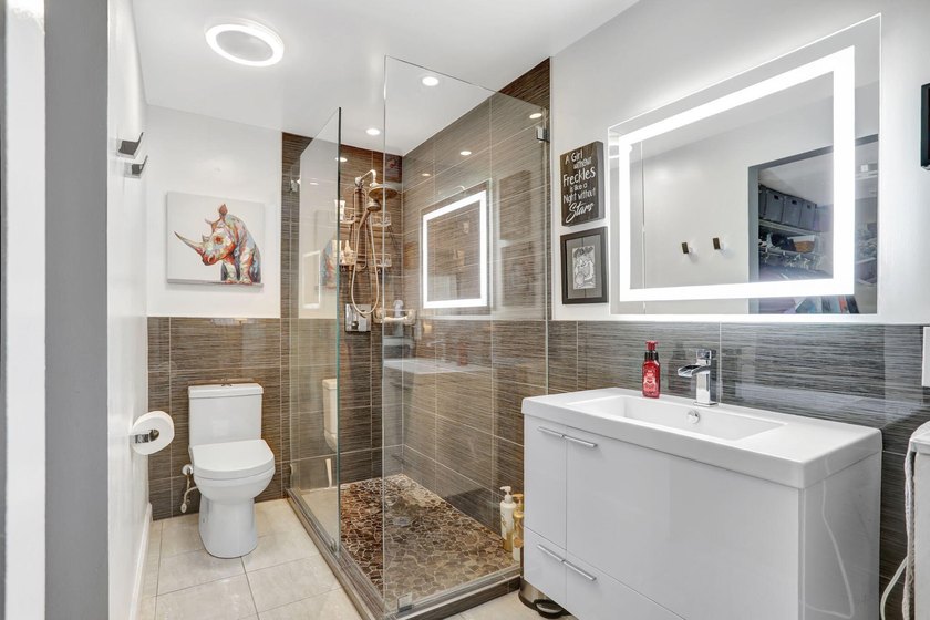 Move-in ready and thoughtfully updated, this charming 2-bed - photo 18