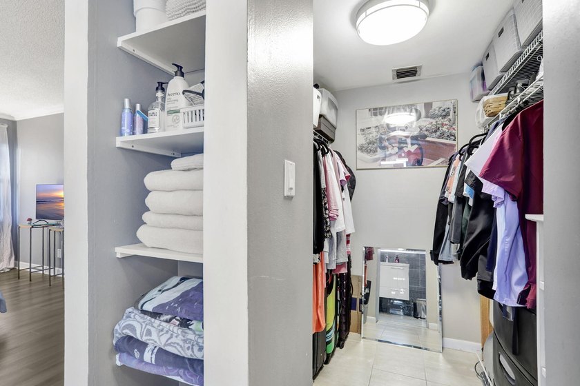 Move-in ready and thoughtfully updated, this charming 2-bed - photo 19
