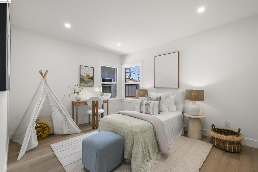Contemporary style meets exceptional craftsmanship in this - photo 14