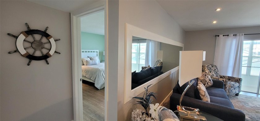 owner says SELL !! STUNNING 1 BEDROOM 1 BATH CONDO with a - photo 26