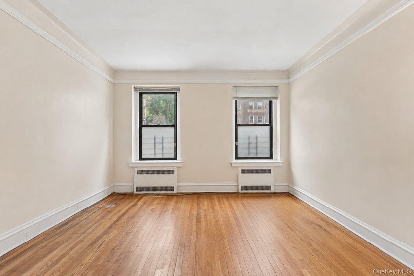 If you are looking for a 2 bedroom in Forest Hills with one of - photo 3