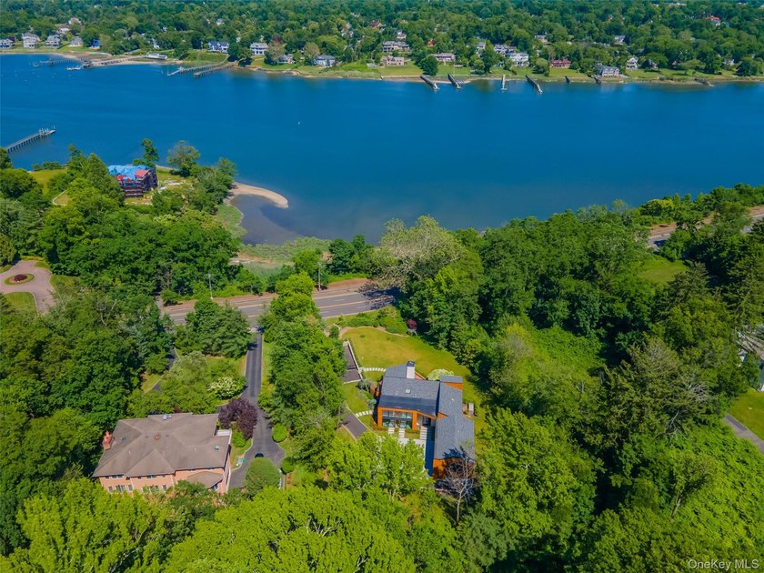 Privately set behind a long driveway in the prestigious Village - photo 43