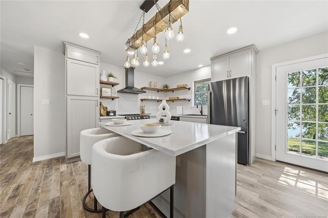 Experience lakefront living in this beautifully renovated home - photo 5
