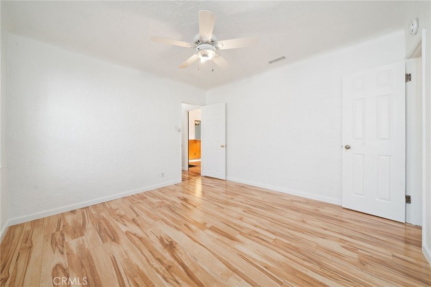 341 E Ellis - photo 28