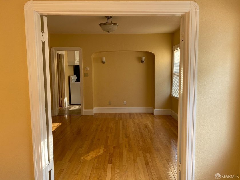 Savvy investors, take note! This well-located duplex in - photo 3