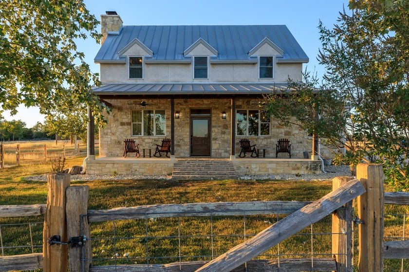 A rare offering in the heart of the Texas Hill Country, this - photo 7