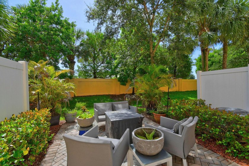 Newer construction, builder-upgraded townhome maintained in - photo 23