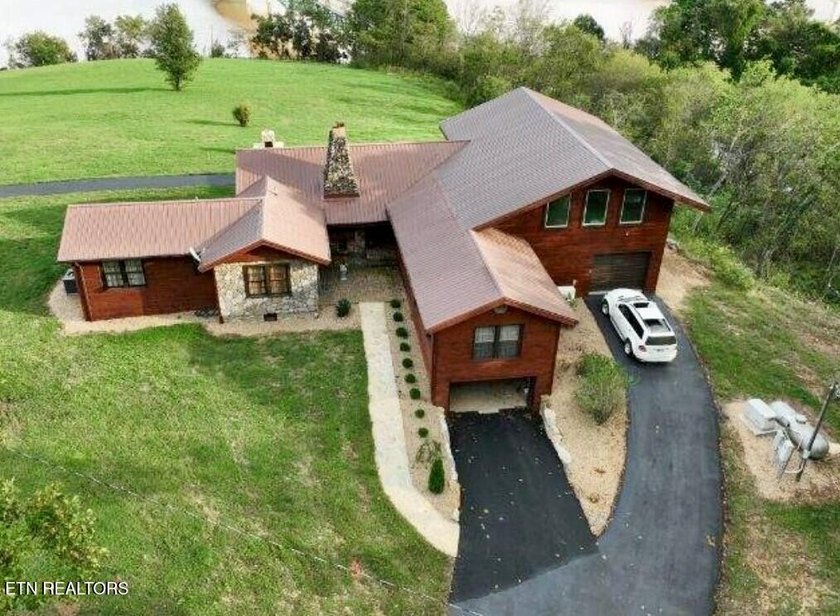 Incredible commercial potential. This home sits atop a - photo 2