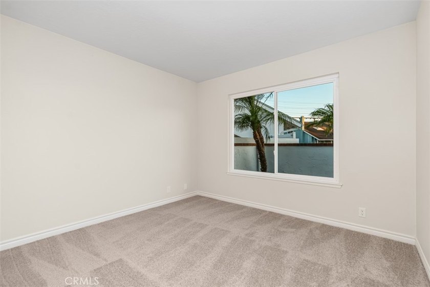 Totally Transformed. Perfectly Located. Welcome to the Beach - photo 30