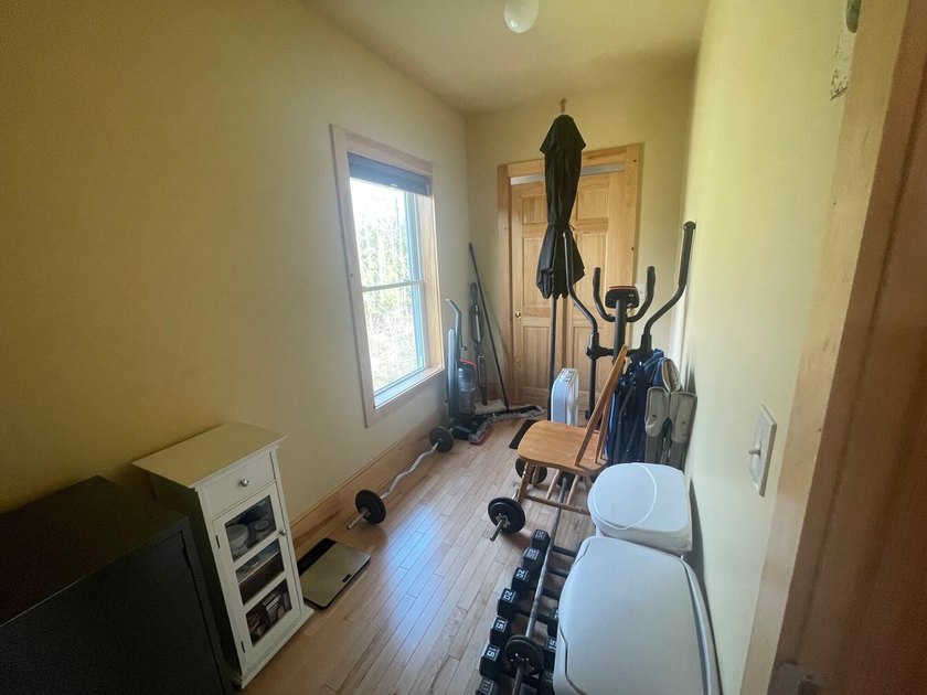 Private and economical 2 bedroom home, sits on 4.01 +/- acres - photo 16