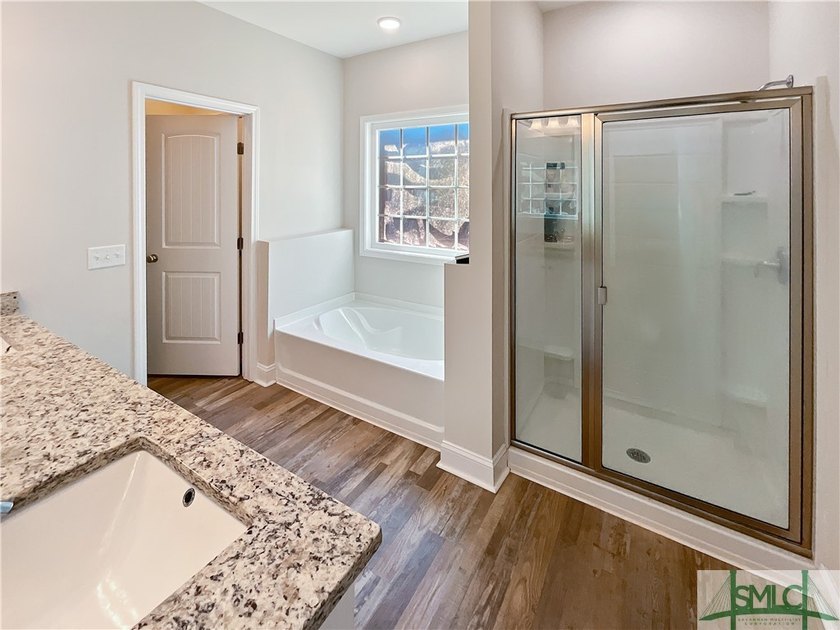 Discover Your Modern Oasis in Downtown Darien! Step into this - photo 5