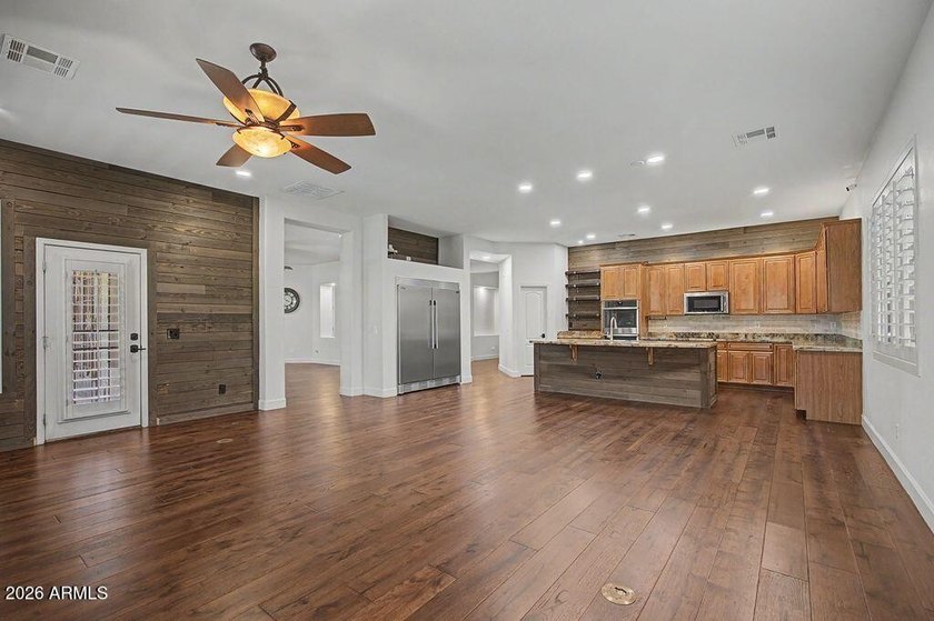Stunning 4-bedroom, 3-bath home offering approximately 3,000 sq - photo 9