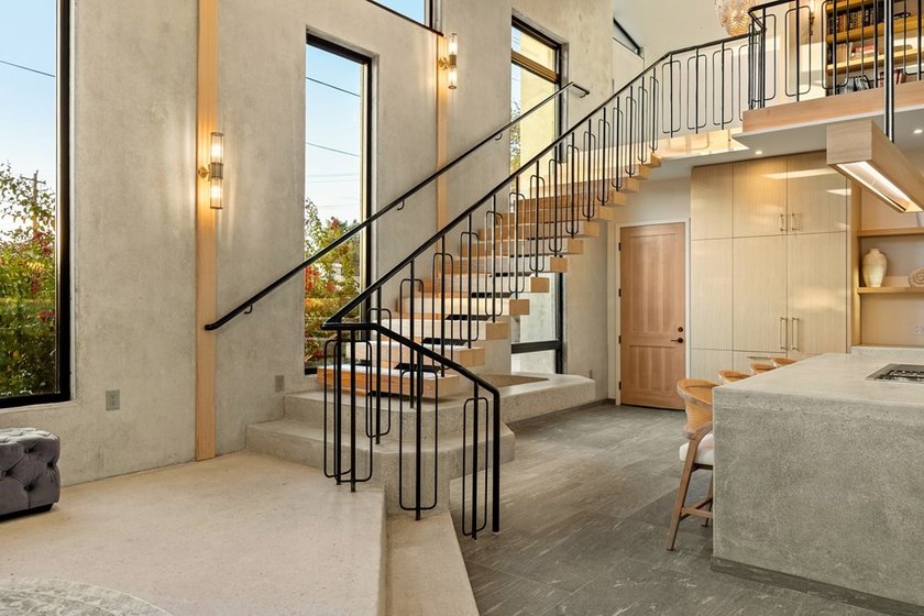 An extraordinary expression of contemporary architecture, this - photo 9