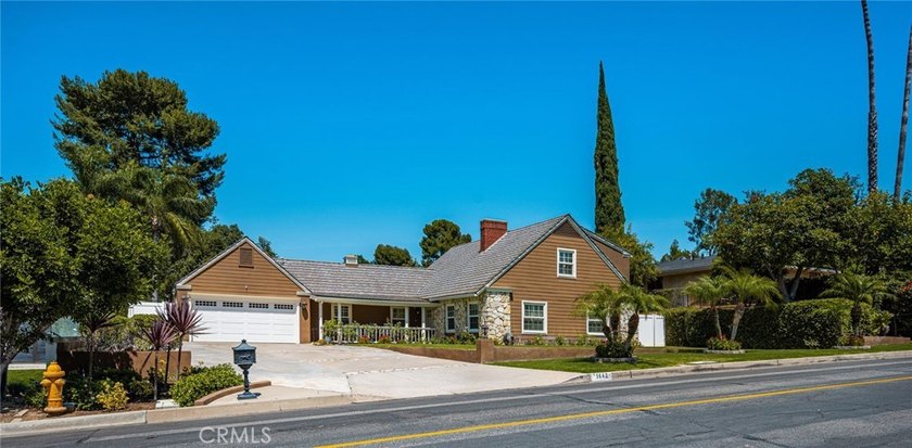 Rare opportunity to own a premier golf course home at 5642 - photo 3