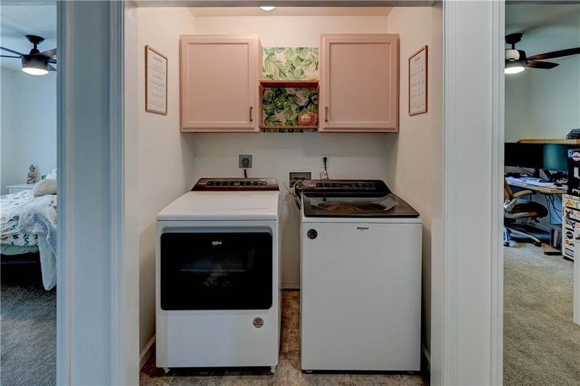 Enjoy this adorable, handicap-accessible three bedroom ranch - photo 18