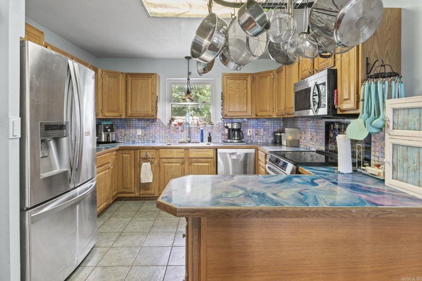 Majestic and one-of-a-kind, this 3-bedroom, 2.5-bath home offers - photo 3